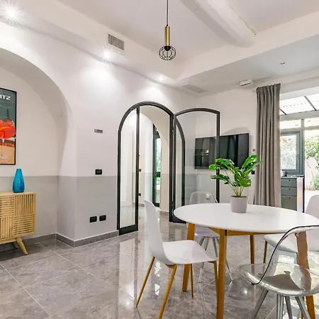 Laurina Deluxe Apartment Rome Exterior photo